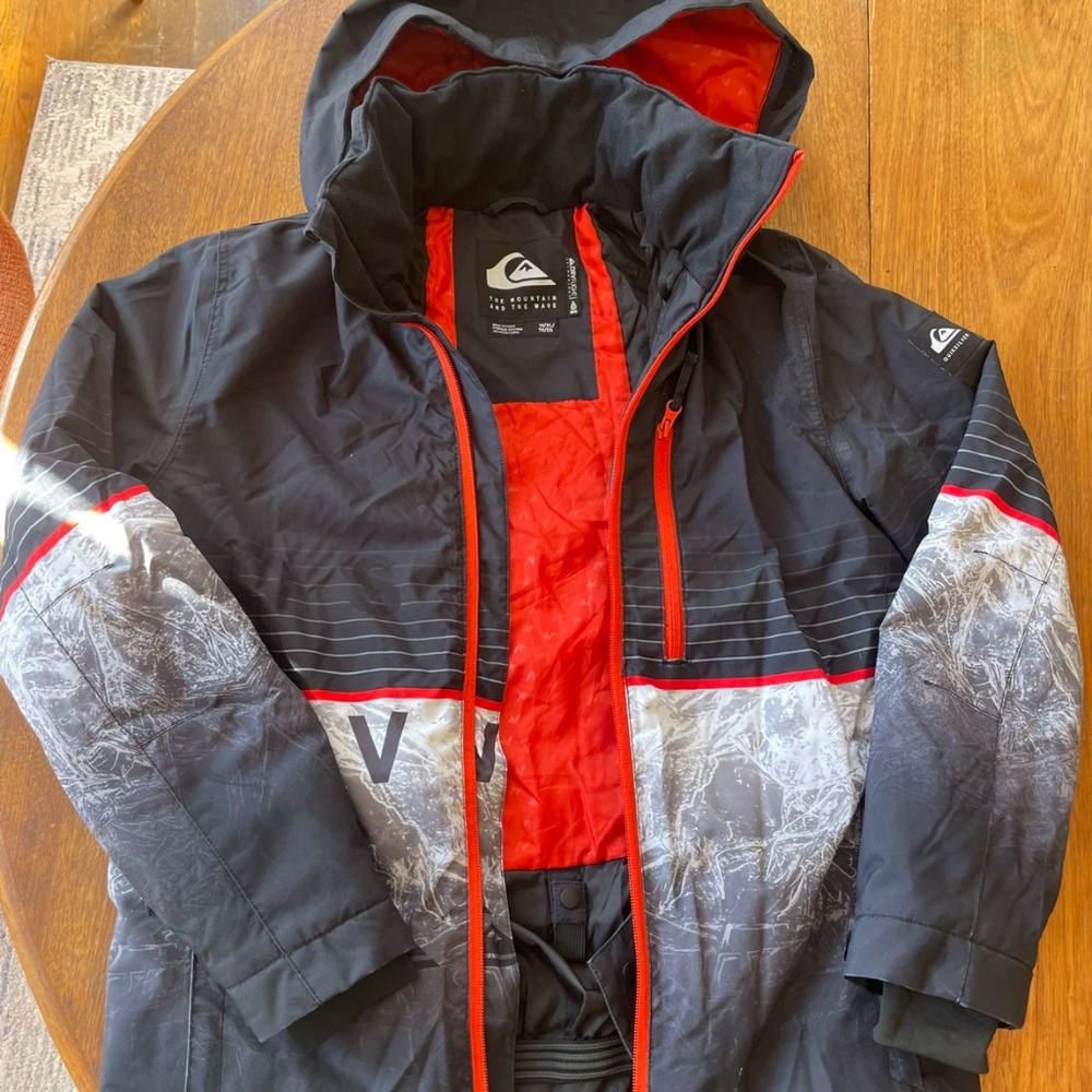 Quicksilver boys snow jacket-YOUTH